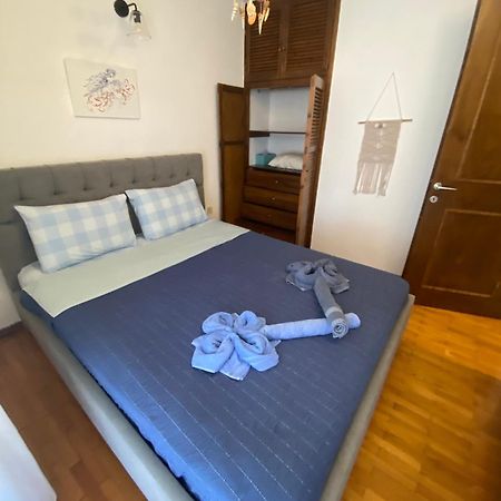 Irini Seaside Apartment Palaiontsiflikion Bagian luar foto