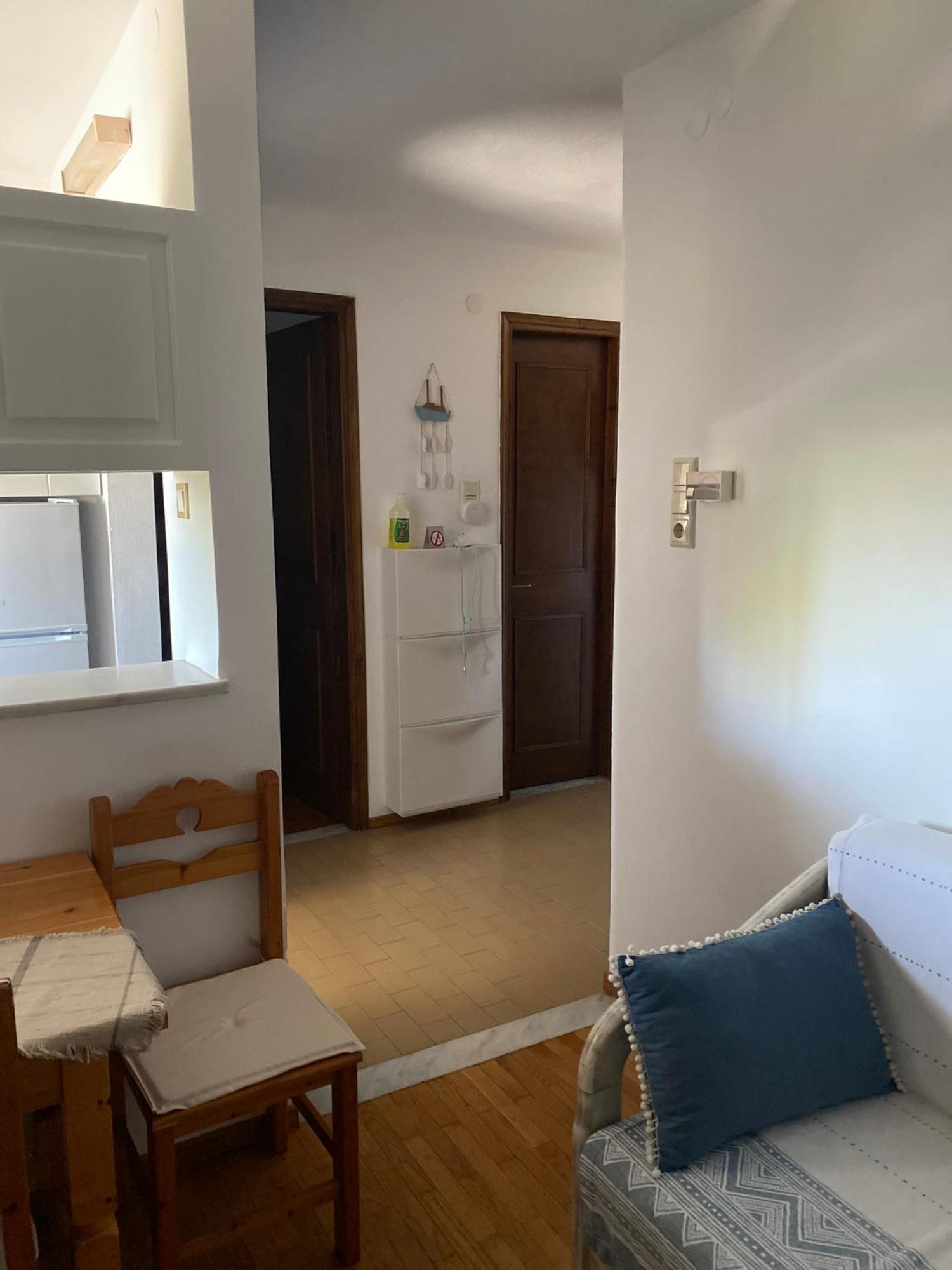 Irini Seaside Apartment Palaiontsiflikion Bagian luar foto