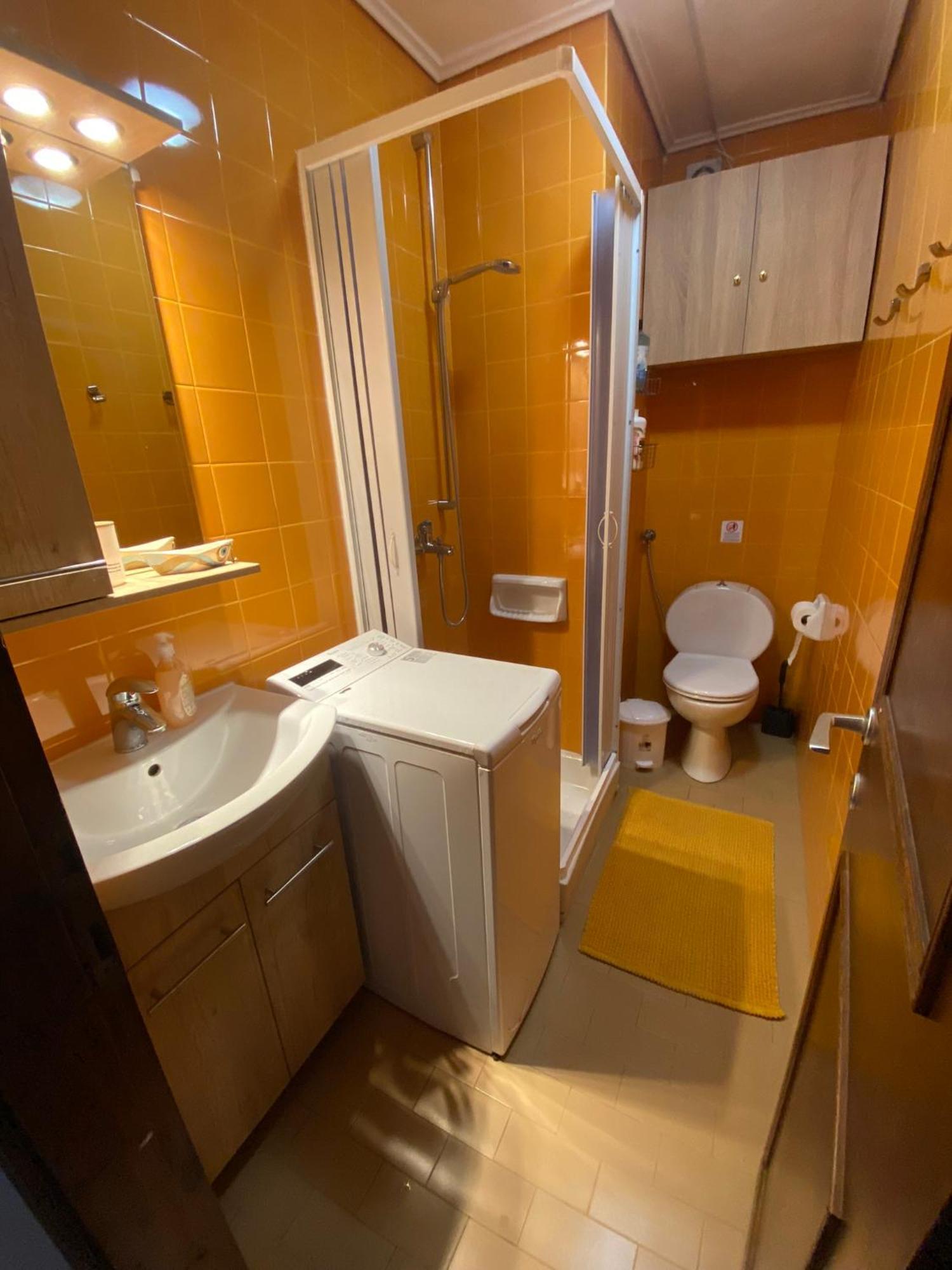 Irini Seaside Apartment Palaiontsiflikion Bagian luar foto